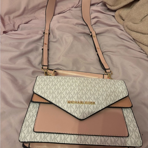 Michael kors bag - Picture 2 of 5